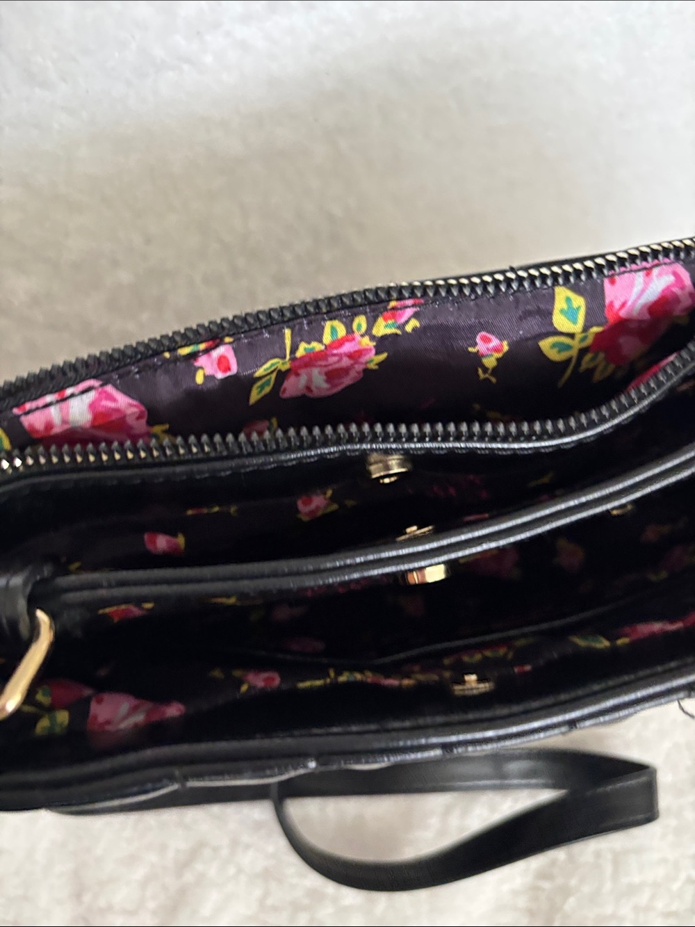 Betsey Johnson Black Quilted Heart Accent Crossbody Bag with Floral Scarf - Picture 5 of 9